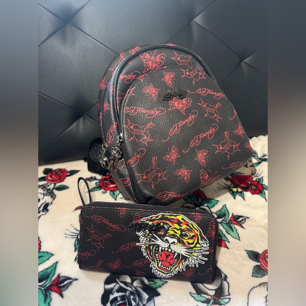 SET!! Ed Hardy Black and Red Women's Backpack & Wallet